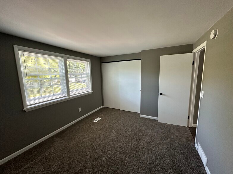 Bedroom #1 - 27 Farmbrook Dr