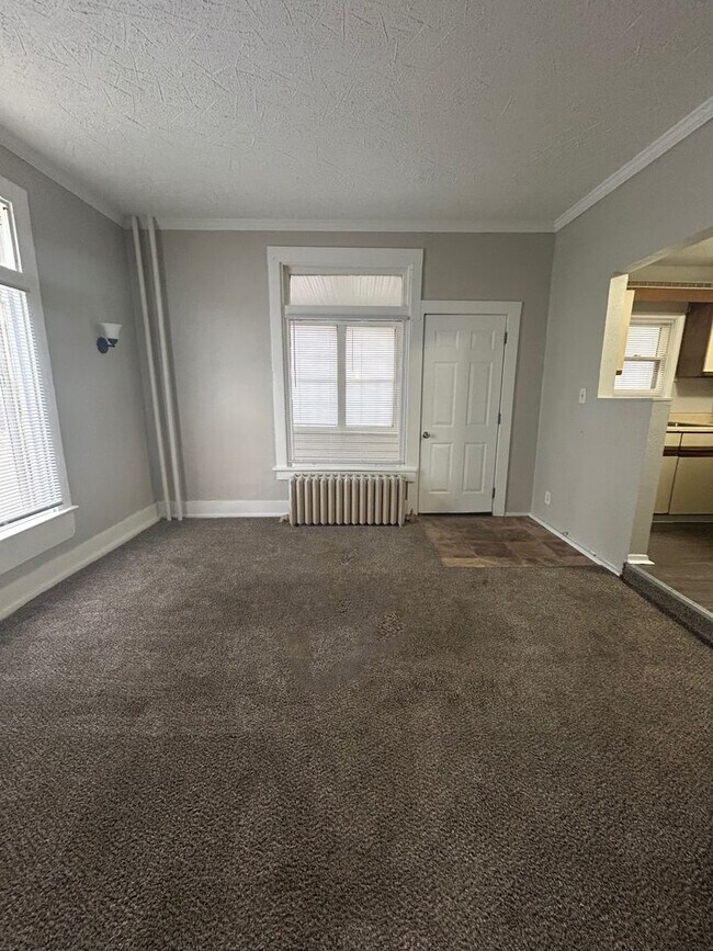 Building Photo - EVH Rentals (1113 Park Ave)