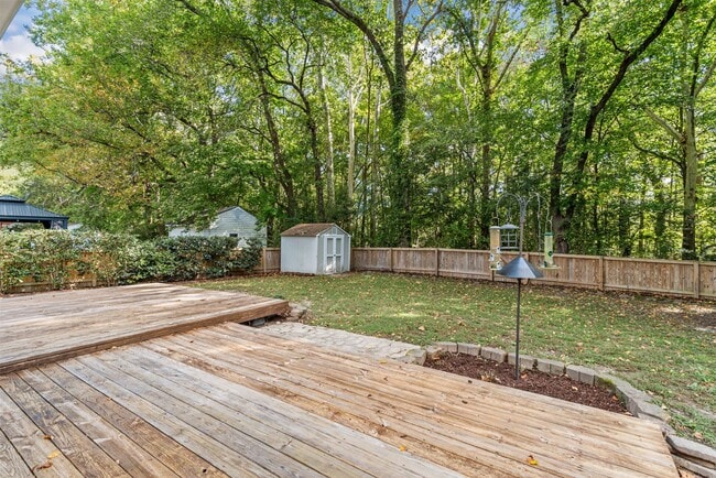Building Photo - Burbage Grant 4 bedrooms- Ready Now!
