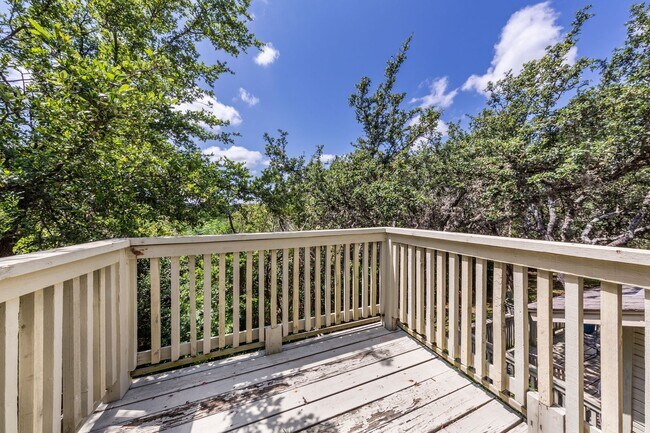 Building Photo - 4404 Travis Country Cir