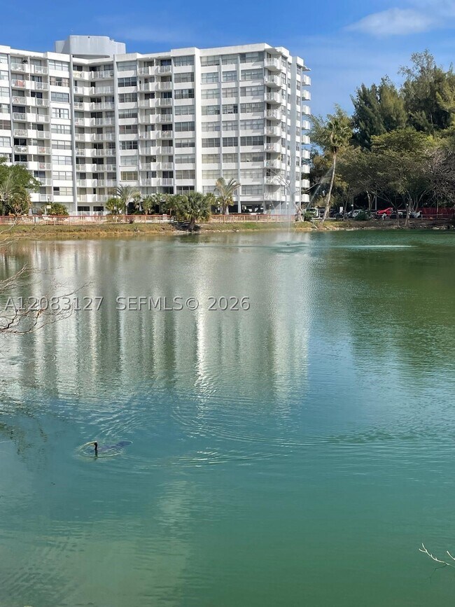 Building Photo - 1200 NE Miami Gardens Dr