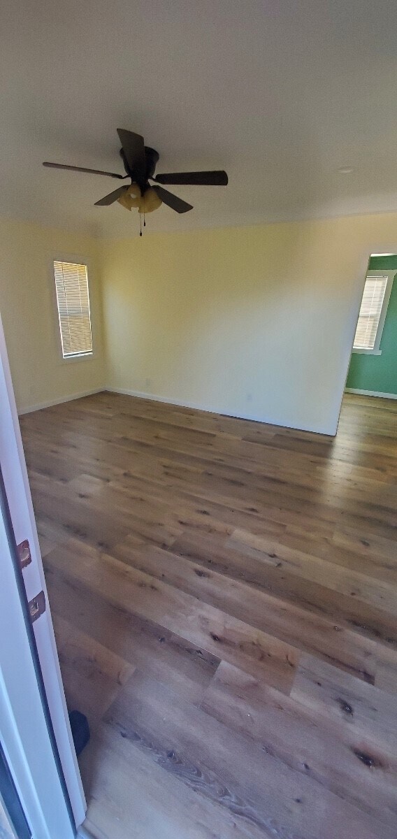 Living Room - Front Door View - 1823 Maine Ave