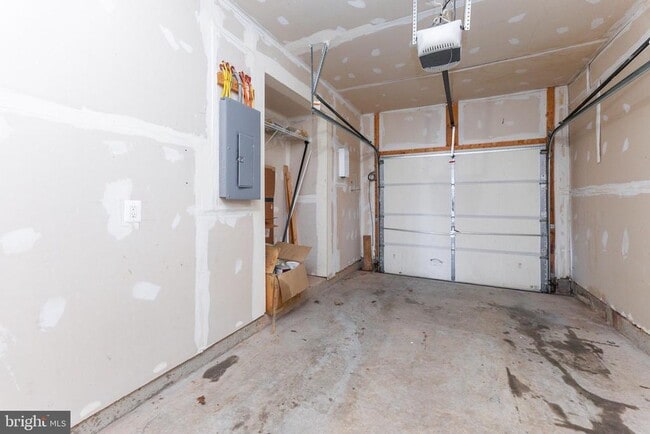 Building Photo - 5039 Anchorstone Dr