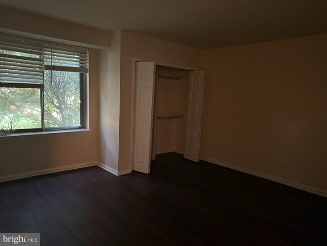 Building Photo - 171 Echelon Rd