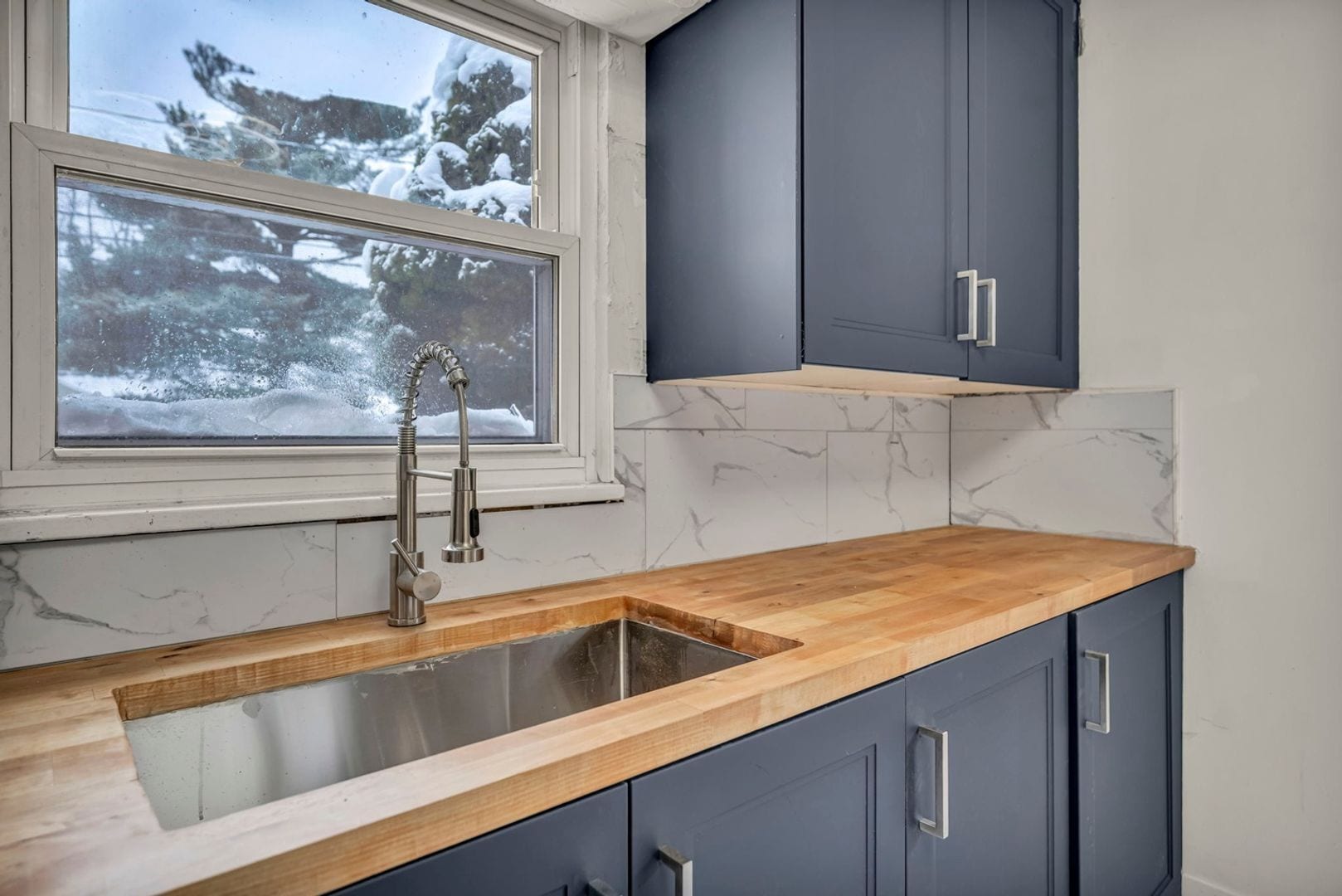 Building Photo - 6606 Ridgeview Rd