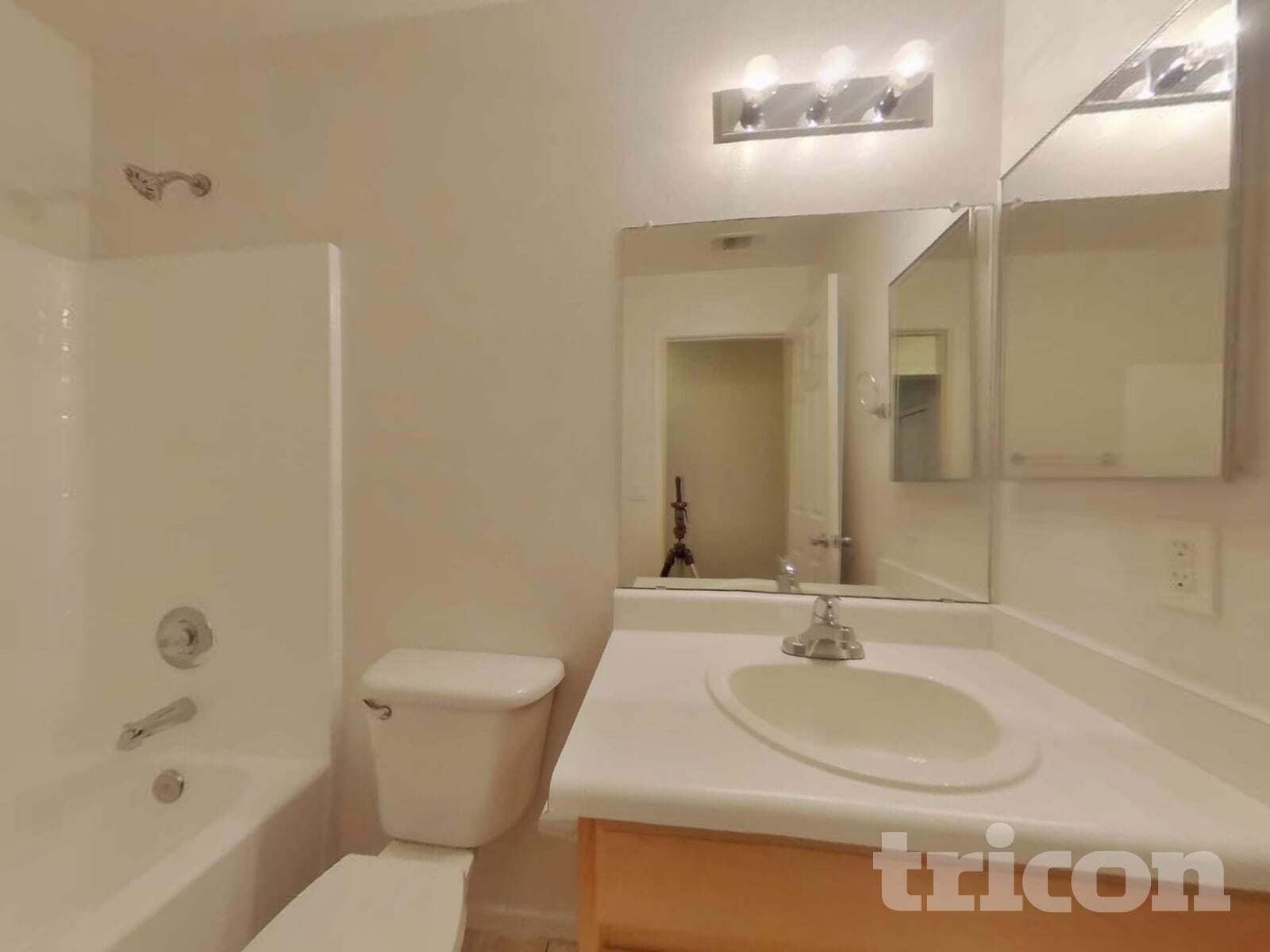 Building Photo - 18071 N 113th Ave