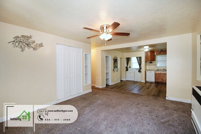Building Photo - 2391 Placer St