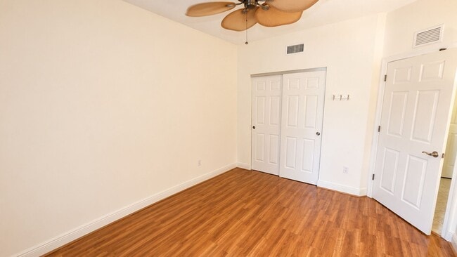 Building Photo - 6552 Moorings Point Cir