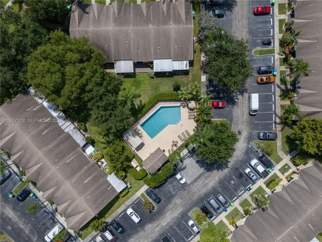 Building Photo - 3639 NW 83rd Ln