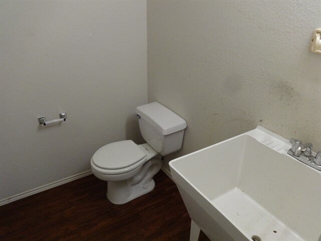 Building Photo - 721 Stonebrooke Dr
