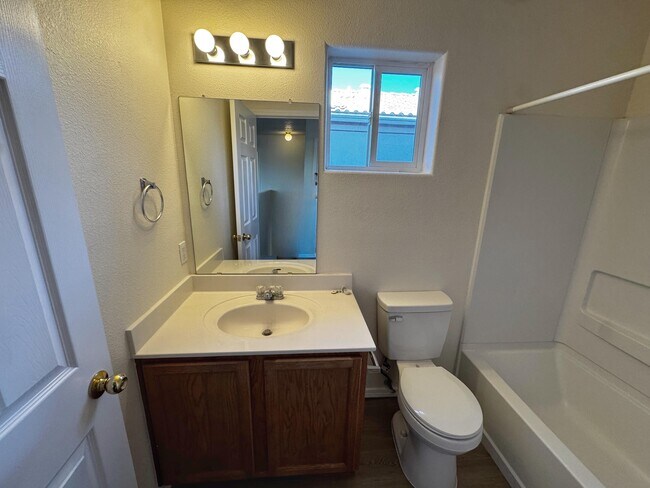 Building Photo - 8300 Bluffs Edge Pl NW