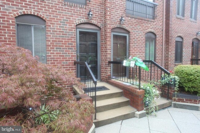 Building Photo - 1070 Paper Mill Ct