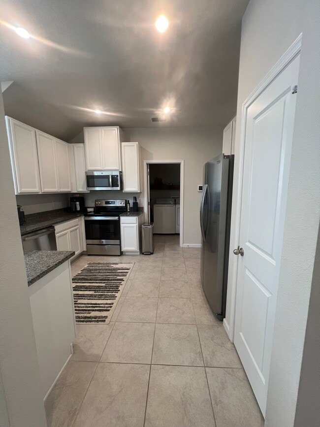 Building Photo - 3033 Jacob Crossing Ln