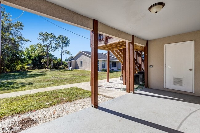 Building Photo - 5453 16th Pl SW