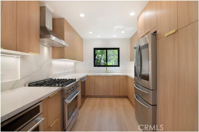 Building Photo - 33781 Silver Lantern St