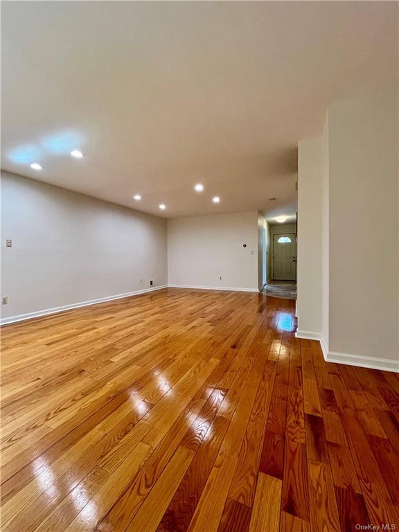 Building Photo - 40 Heritage Dr