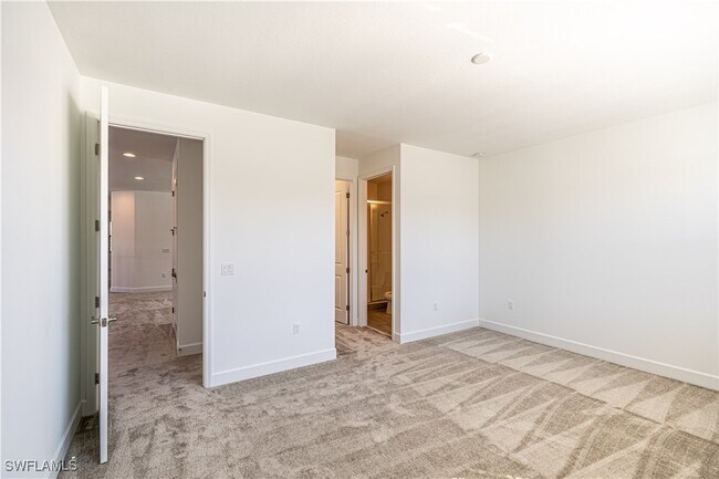 Building Photo - 20131 Camellia Crosse Ln