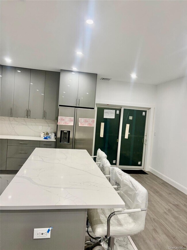 Building Photo - 15 Potomac St