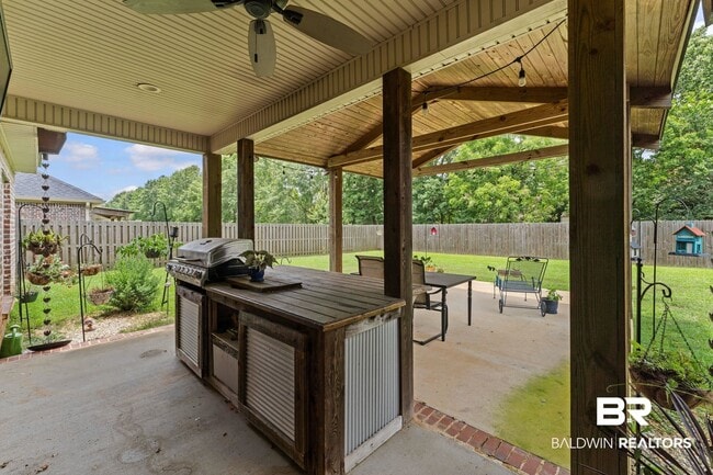 Building Photo - 25911 Tealwood Dr