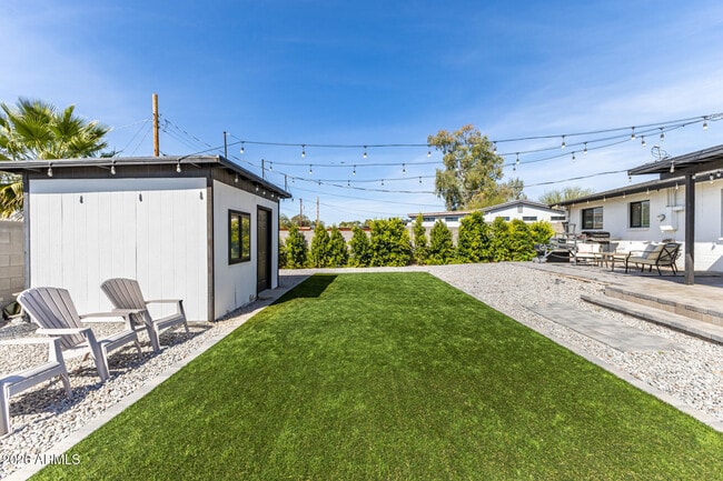 Building Photo - 7902 E Kimsey Ln