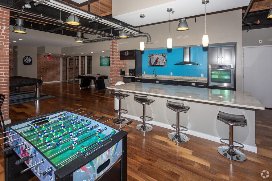 Building Photo - Voke Lofts