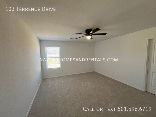 Building Photo - 103 Terrence Dr