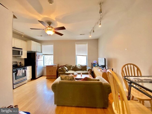 Building Photo - 1934 N 7th St