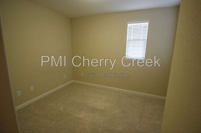 Building Photo - 6385 S Xanadu Way