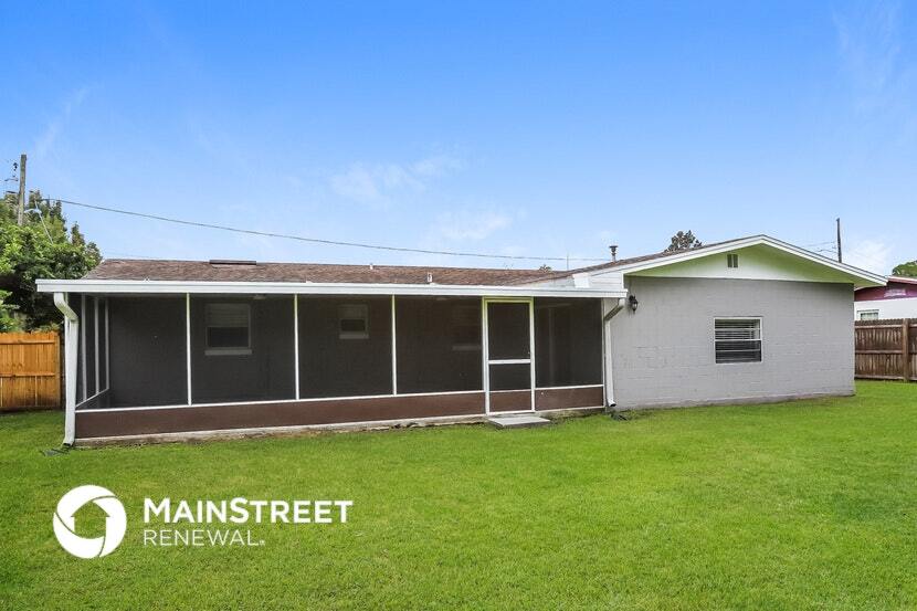 Building Photo - 6923 Yucatan Dr