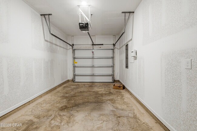 Building Photo - 1749 Jakes Dr