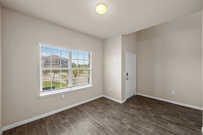 Building Photo - 135 Cibolo Creek Dr