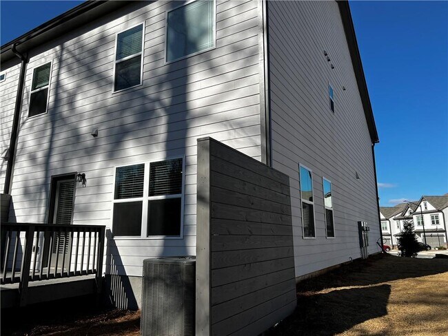 Building Photo - 129 Witter Wy