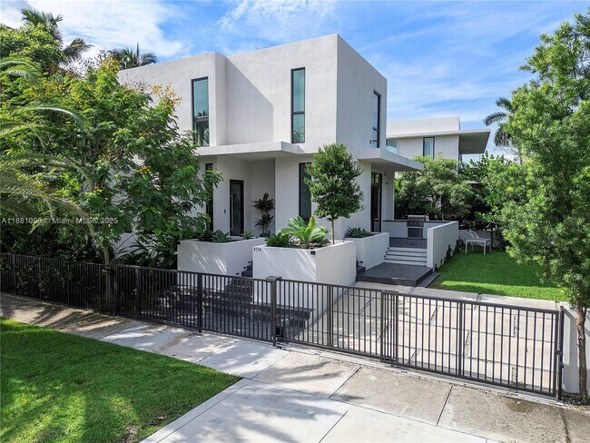 Building Photo - 4364 Alton Rd