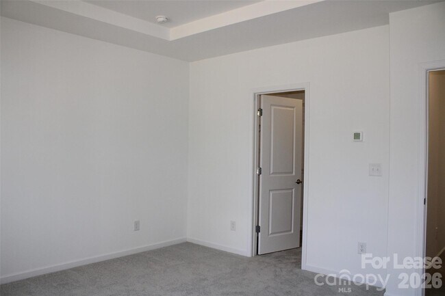 Building Photo - 743 Hoke Ln