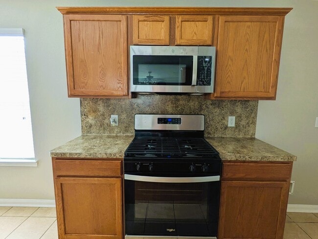 Building Photo - 6242 El Granate Dr