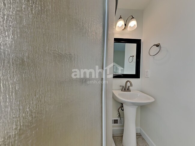 Building Photo - 5001 Open Meadow Dr