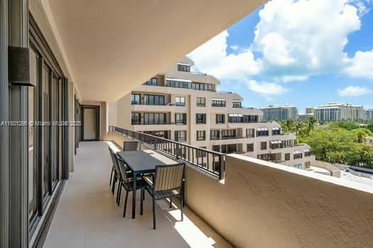 Building Photo - 151 Crandon Blvd