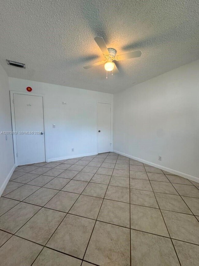 Building Photo - 2394 NW 52nd Ct