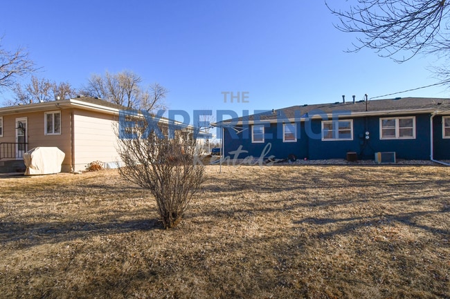 Building Photo - Spacious & Stylish 3-Bedroom Twin Home wit...