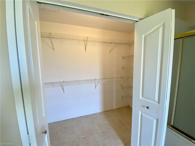 Building Photo - 1922 NE 14th Terrace