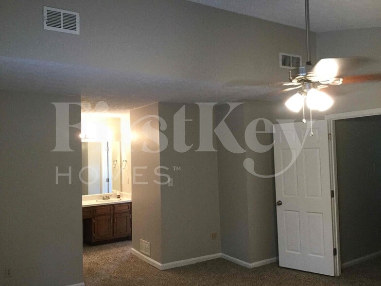 Building Photo - 455 Ohern Ct