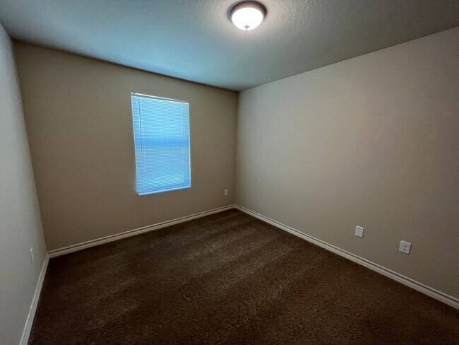 Building Photo - 13903 Annas Way #105, San Antonio, TX. 78233