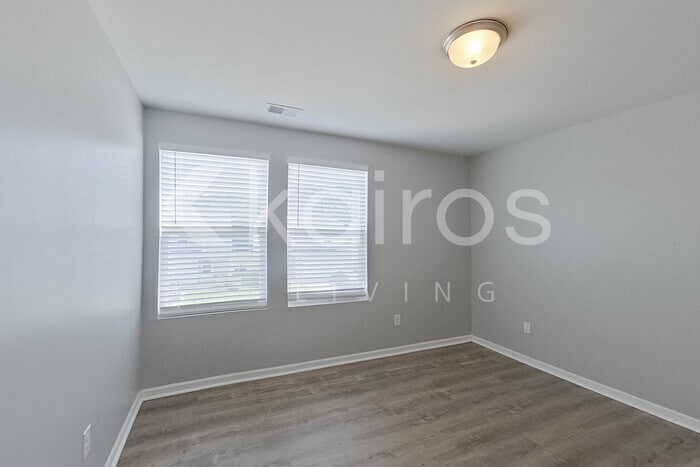 Building Photo - 480 Wagon Trail