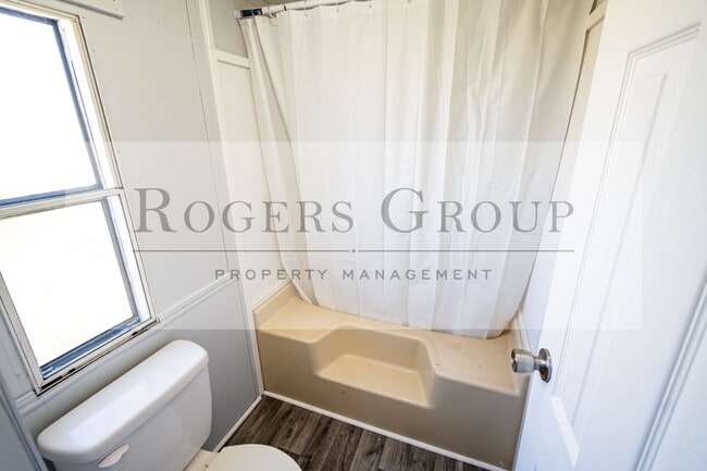 Building Photo - 187 Vincent Hoyle Rd