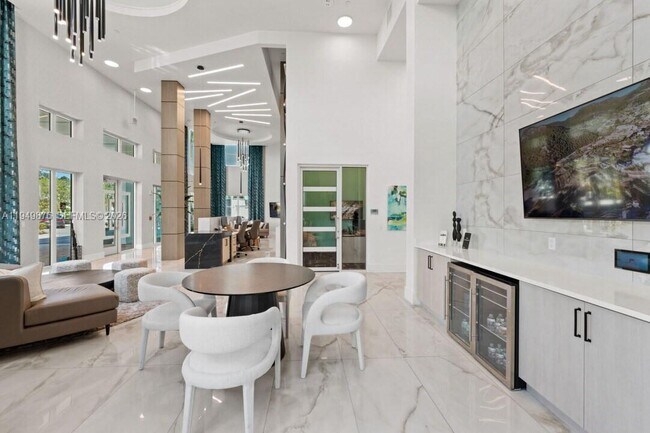 Building Photo - 3901 Coast View Pointe