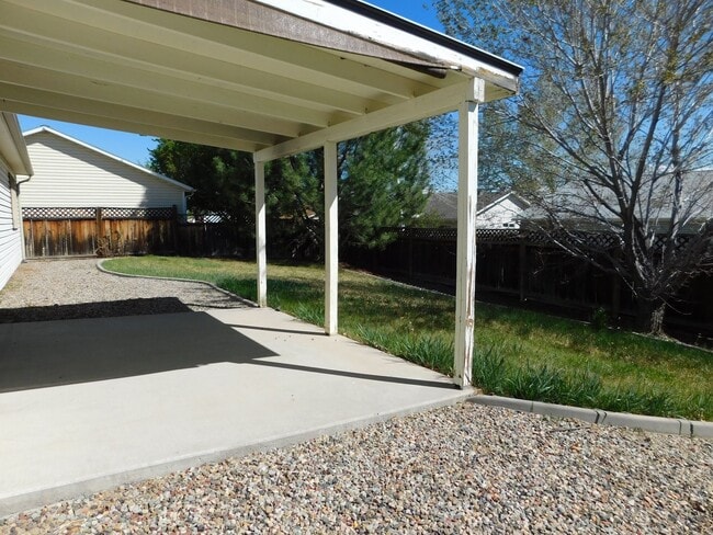 Building Photo - Quiet Neighborhood!