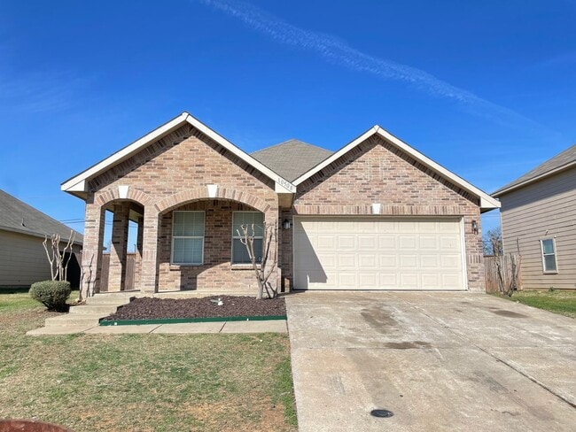 Building Photo - 4/2/2 Burleson ISD