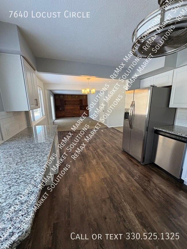 Building Photo - 7640 Locust Cir