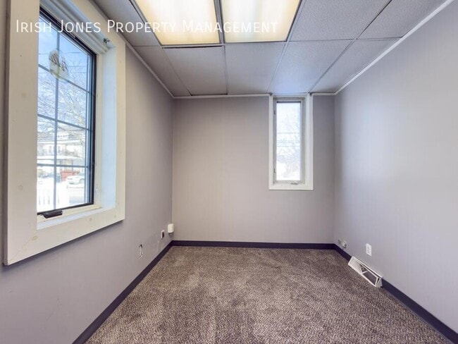 Building Photo - 1213 Walden Ave