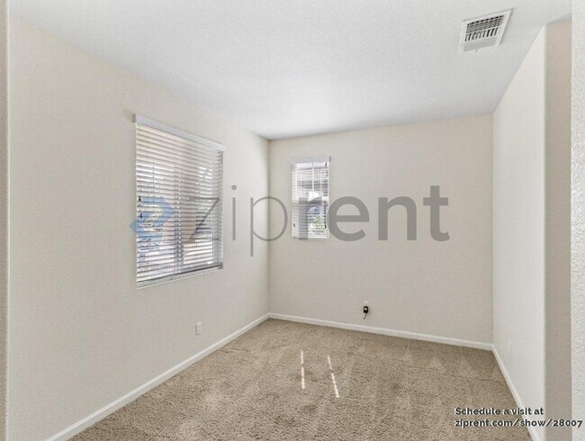 Building Photo - 181 Bonner Dr